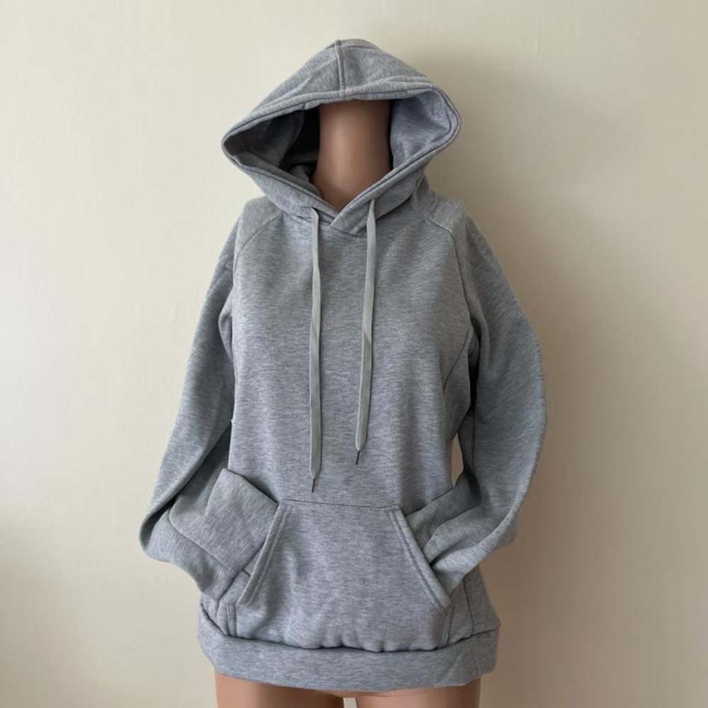 NWT women’s grey hood pull over with string hoodie sweatshirt with pocket Medium